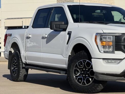 Used 2022 Ford F150 XLT w/ Equipment Group 302A High image 3