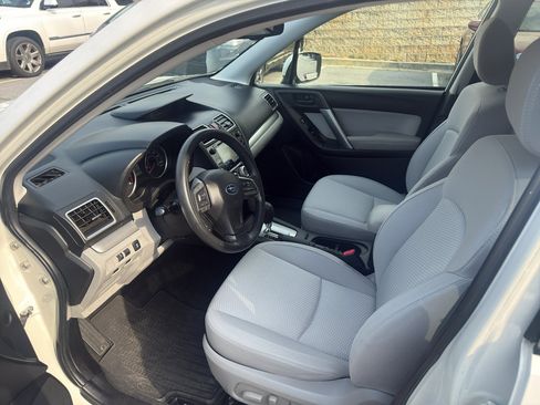 Used 2016 Subaru Forester 2.5i Premium w/ All-Weather Package image 6