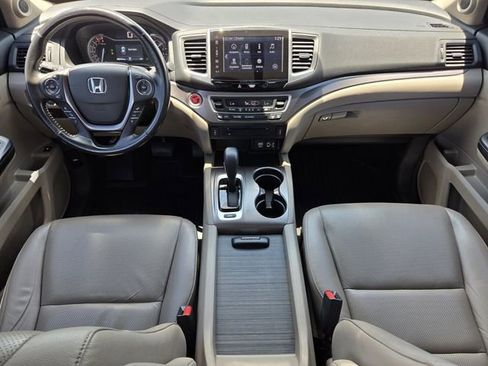 Used 2019 Honda Ridgeline RTL-T image 12