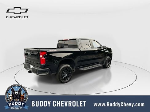 Used 2026 Chevrolet Silverado 1500 LT Trail Boss w/ LT Trail Boss Premium Package AWD/4WD image 8