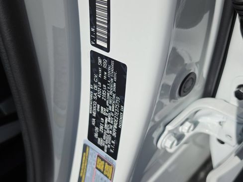 New 2026 Kia K4 GT-Line FWD image 32