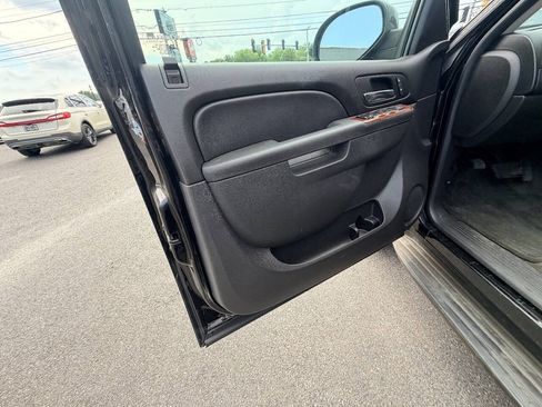 Used 2013 Chevrolet Tahoe LT AWD/4WD image 49