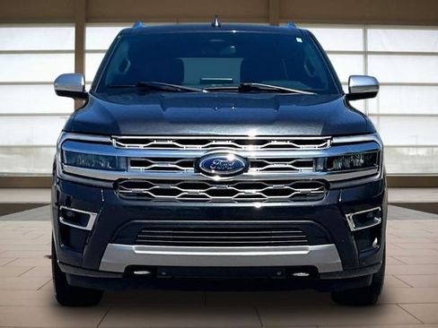Used 2022 Ford Expedition Max Platinum AWD/4WD image 3