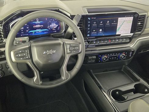 New 2026 Chevrolet Silverado 2500 ZR2 AWD/4WD image 30