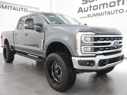 Used 2024 Ford F350 Lariat w/ Tremor Off-Road Package AWD/4WD image 2