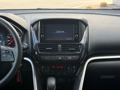 Used 2022 Mitsubishi Eclipse Cross ES image 13