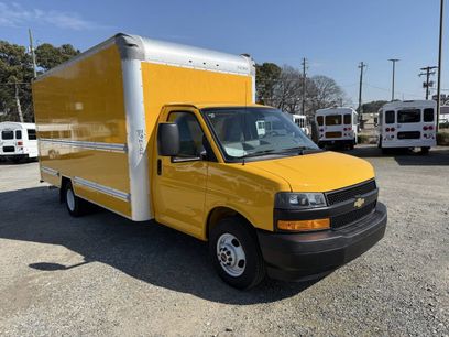 Used 2021 GMC Savana 3500 Extended w/ Power Convenience Package