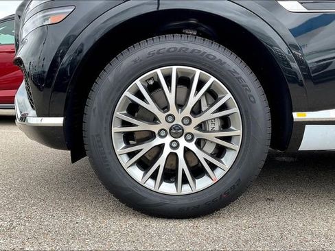 New 2025 Genesis GV80 2.5T Standard image 12