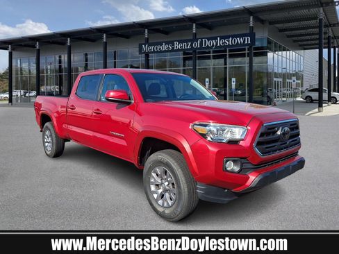 Used 2019 Toyota Tacoma SR5 AWD/4WD image 1