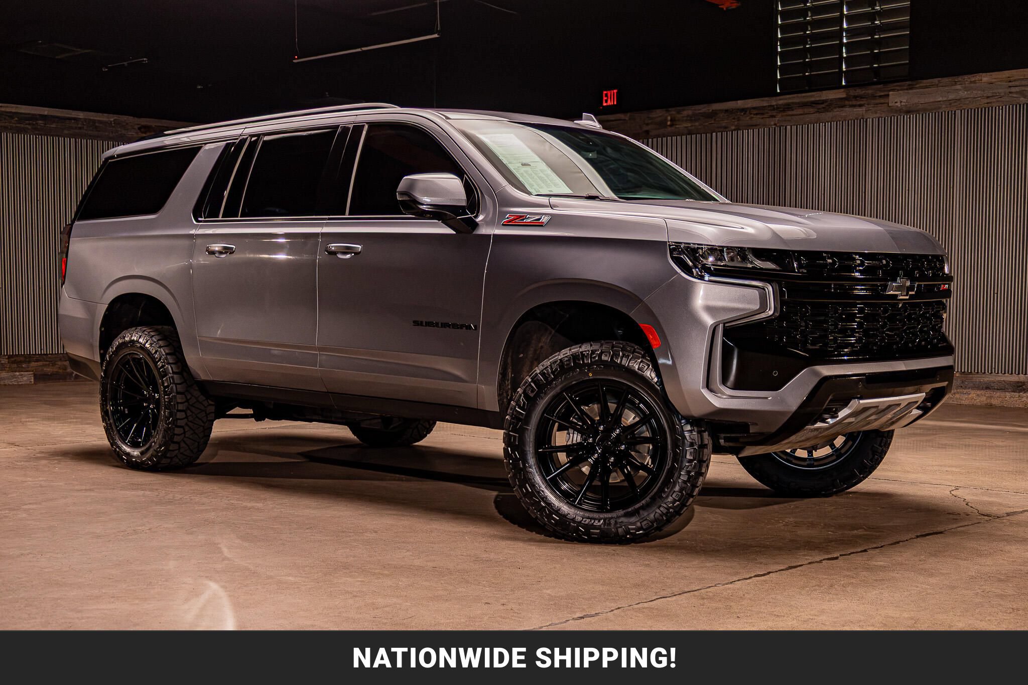 Used 2022 Chevrolet Suburban Z71 w/ Luxury Package AWD/4WD image 1