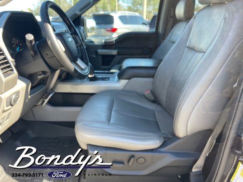 Used 2020 Ford F150 Lariat image 10