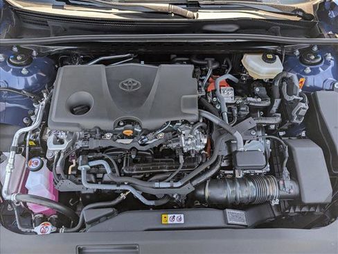 New 2026 Toyota Camry SE FWD image 15