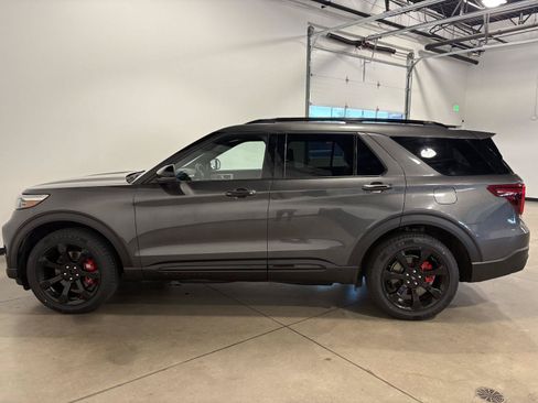 Used 2020 Ford Explorer ST w/ ST Street Pack AWD/4WD image 6