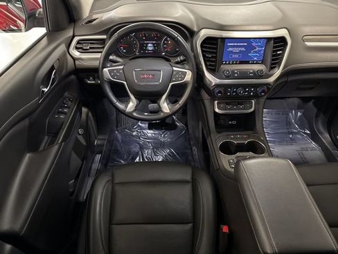 Used 2023 GMC Acadia SLT FWD image 5
