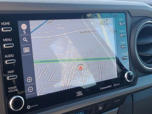 Used 2023 Toyota Tacoma TRD Off-Road w/ TRD Premium Off Road Package image 30