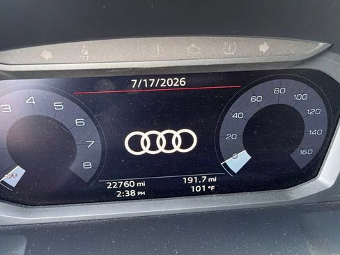 Used 2023 Audi Q3 2.0T Premium Plus w/ Premium Plus Package AWD/4WD image 10