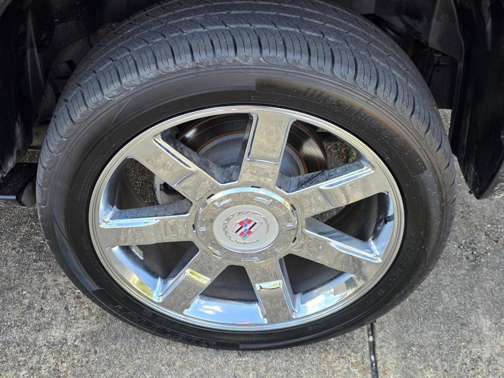 Used 2014 Cadillac Escalade Luxury RWD image 36