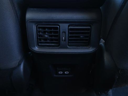 Used 2023 Toyota RAV4 XLE image 28