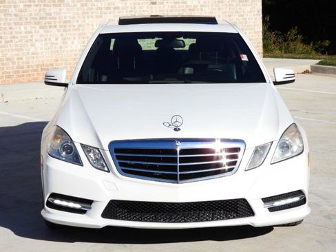 Used 2013 Mercedes-Benz E 350 Luxury image 23