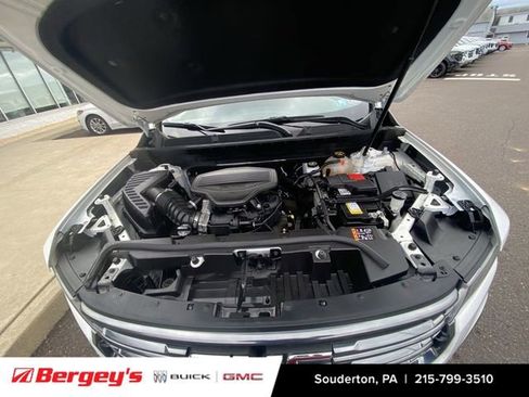 Certified 2023 GMC Acadia AT4 w/ Preferred Package image 34