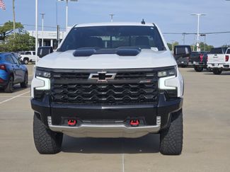 Used 2024 Chevrolet Silverado 1500 ZR2 w/ Technology Package AWD/4WD video 2