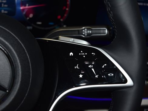 New 2026 Mercedes-Benz GLE 350 4MATIC image 9