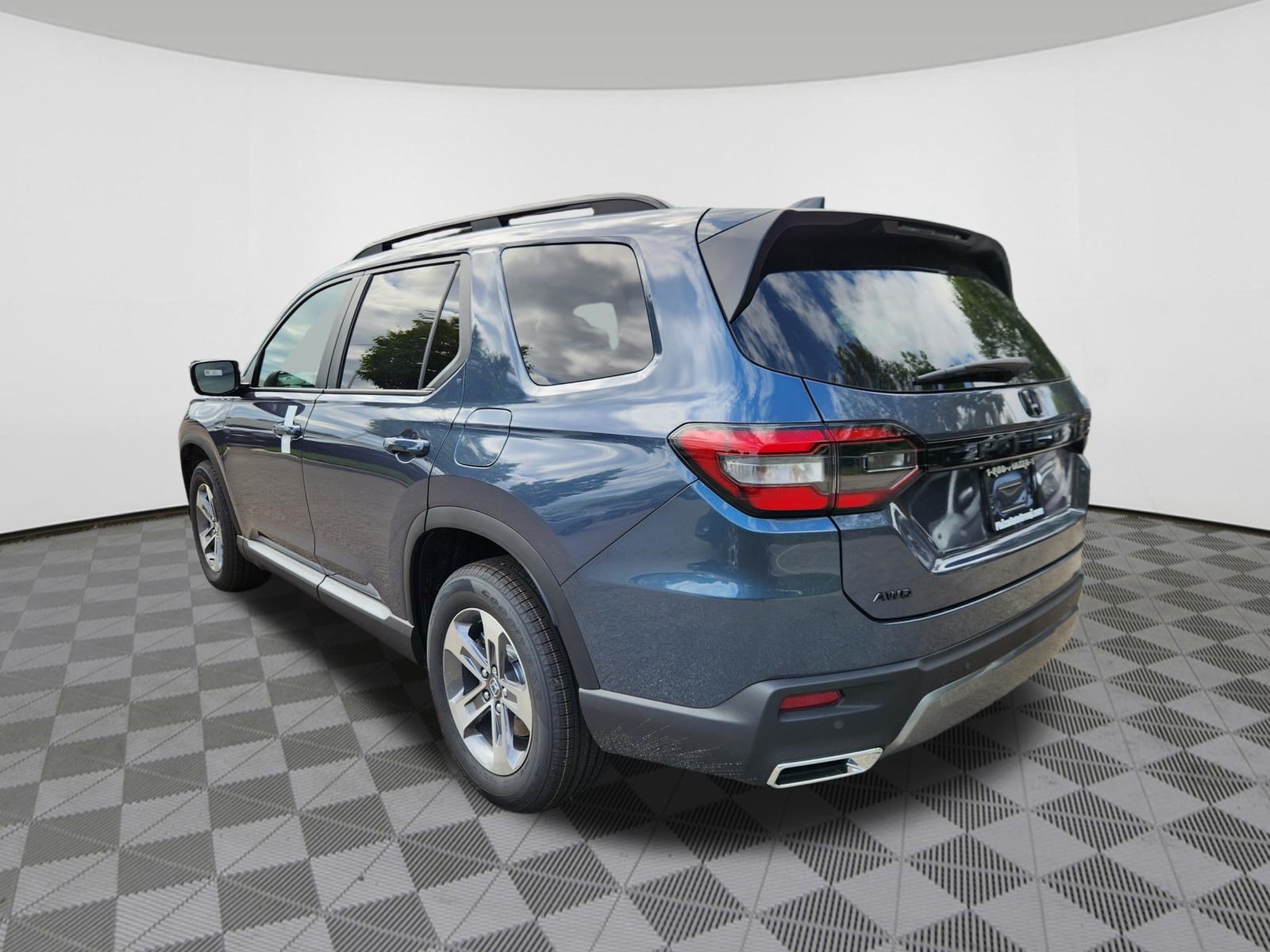 New 2026 Honda Pilot EX-L image 3