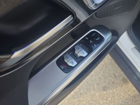 New 2026 Mercedes-Benz GLC 300 4MATIC image 11