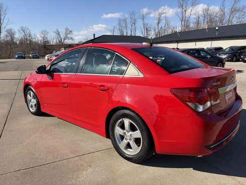 Used 2016 Chevrolet Cruze LT image 6