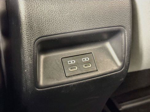 Certified 2023 Toyota Corolla SE FWD image 33