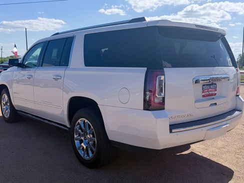 Used 2016 GMC Yukon XL Denali w/ Open Road Package image 7