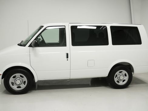 Used 2003 Chevrolet Astro image 7