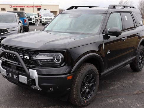 New 2025 Ford Bronco Sport Outer Banks w/ Sasquatch Outer Banks Package AWD/4WD image 3