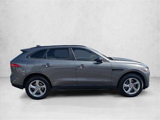 Used 2017 Jaguar F-PACE Premium AWD/4WD video 4