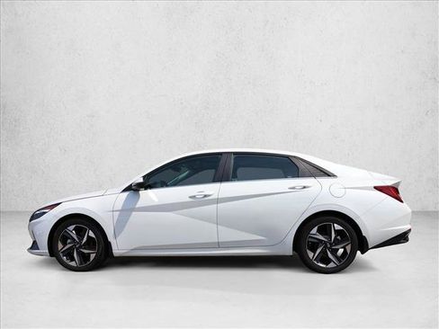 Used 2023 Hyundai Elantra Limited FWD image 8