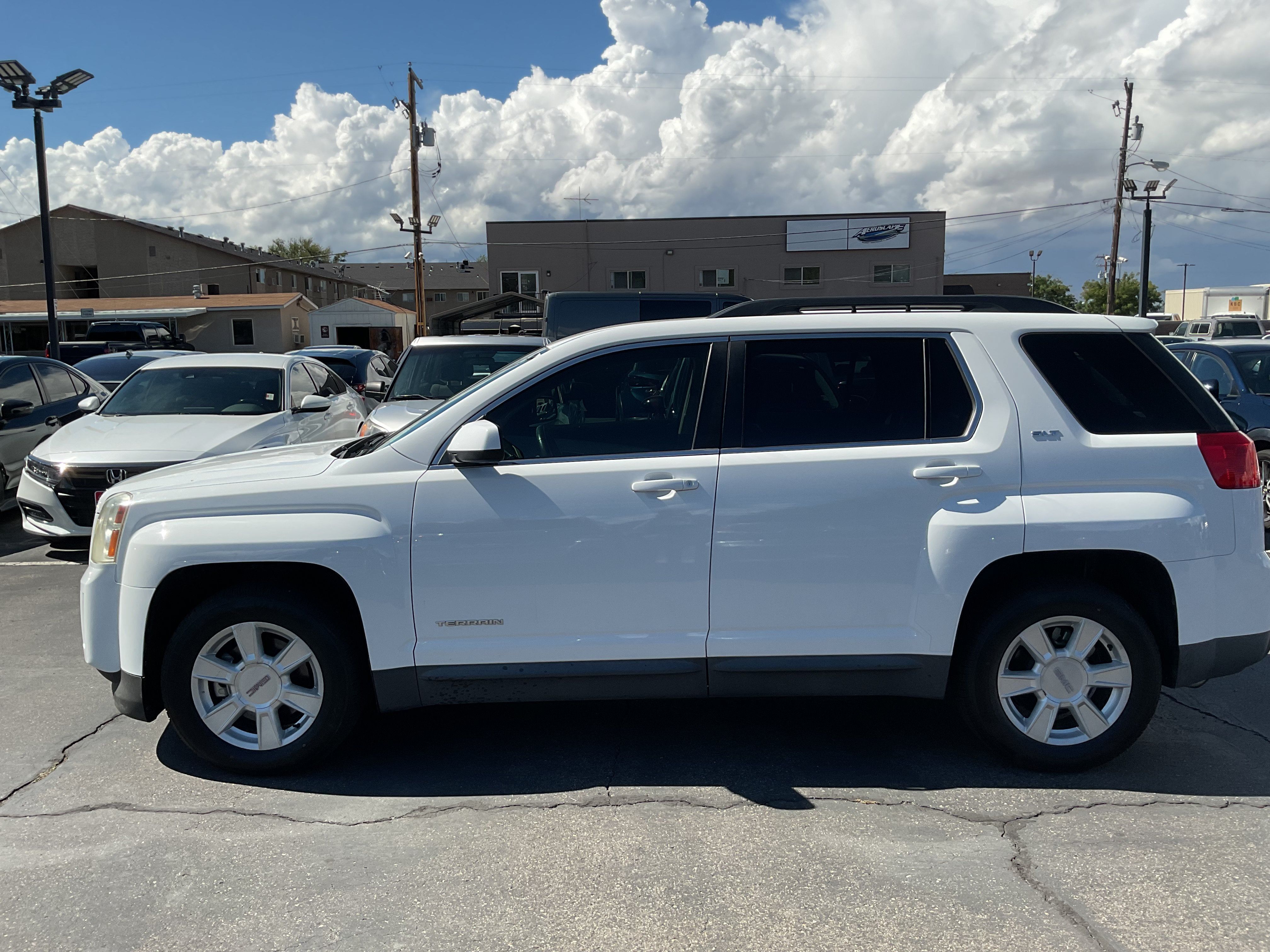 Used 2013 GMC Terrain SLT FWD image 4