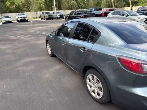 Used 2013 MAZDA MAZDA3 i Sport FWD image 8