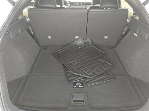 Used 2025 INFINITI QX55 Luxe w/ Cargo Package image 12