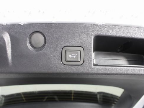 New 2026 GMC Terrain AT4 w/ Convenience Package III image 23