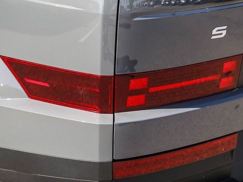 New 2026 Hyundai Santa Fe SE FWD image 10