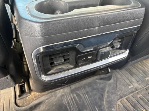Used 2021 GMC Sierra 1500 SLT w/ SLT Premium Package AWD/4WD image 12