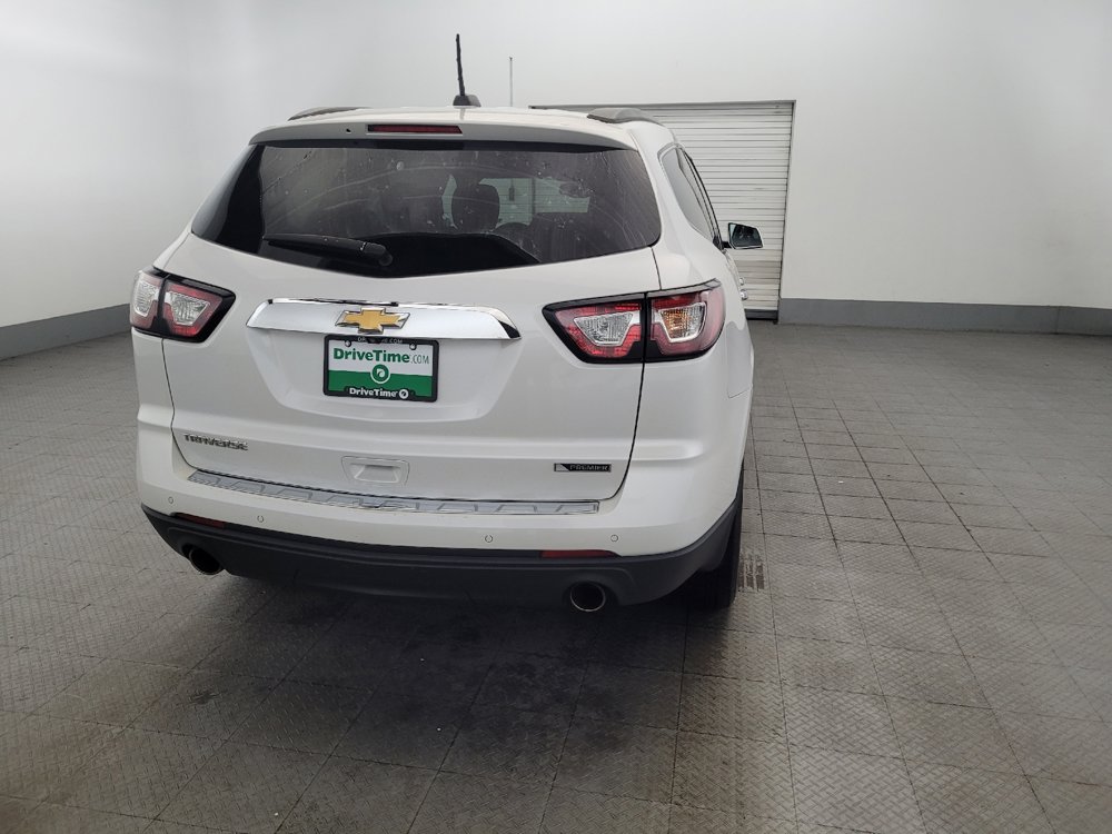 Used 2017 Chevrolet Traverse Premier FWD image 7