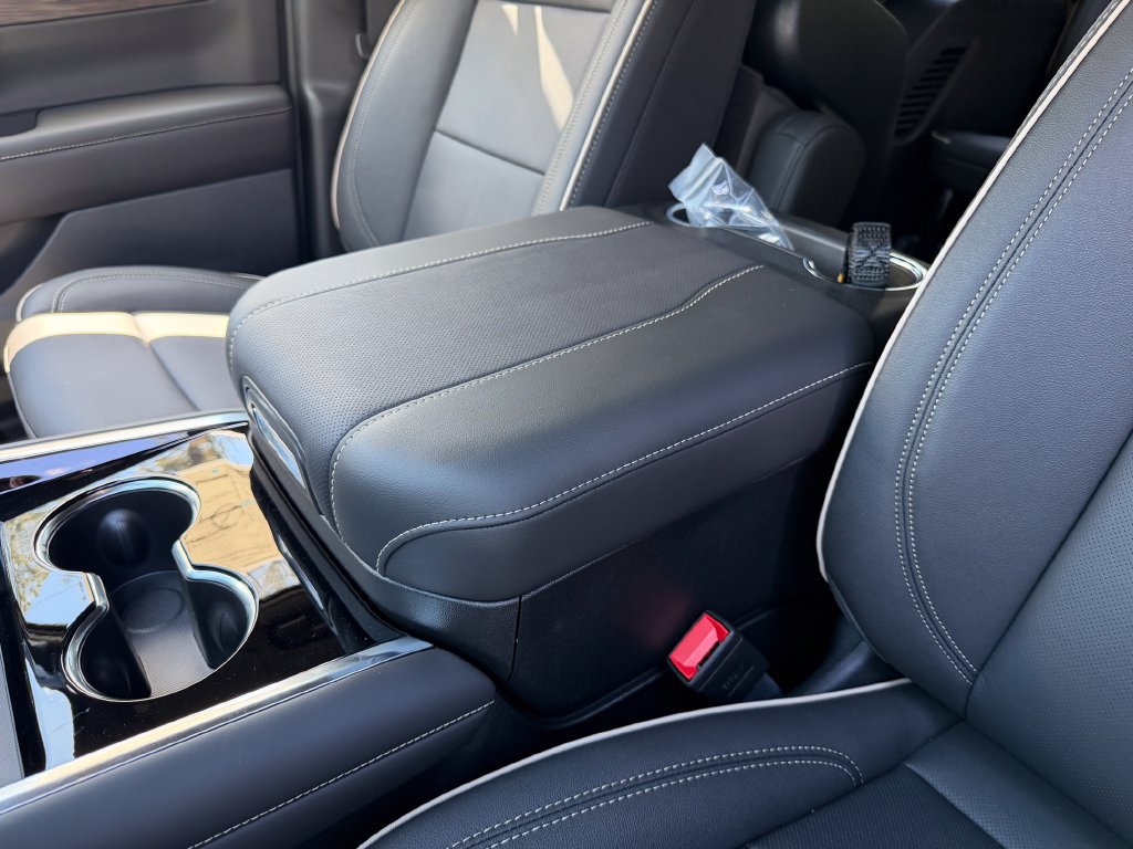 New 2027 Chevrolet Tahoe Premier w/ Sun And Tow Package RWD image 25