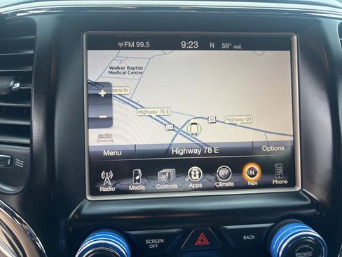 Used 2016 Jeep Grand Cherokee Overland image 19