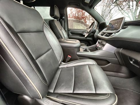 Used 2021 GMC Yukon SLT image 28