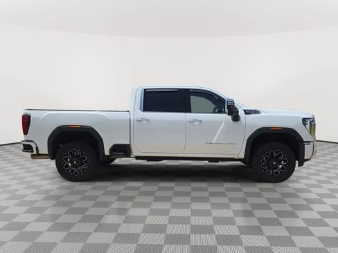 Used 2024 GMC Sierra 2500 Denali w/ Denali Reserve Package AWD/4WD image 8