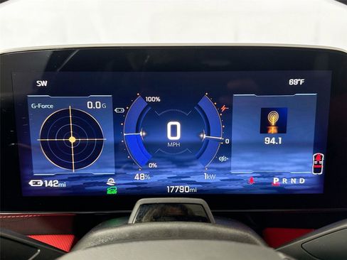 Used 2025 Chevrolet Blazer EV SS AWD/4WD image 21