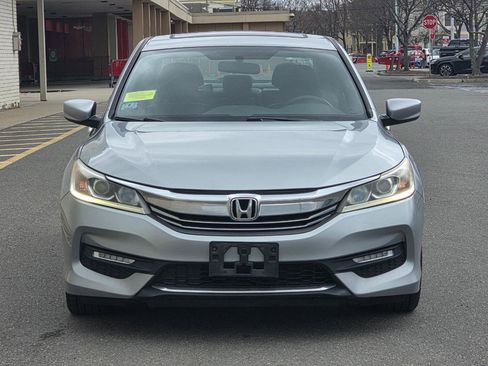 Used 2016 Honda Accord Sport image 2