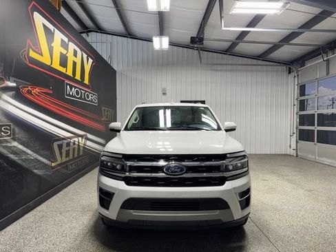 Used 2024 Ford Expedition Limited AWD/4WD image 20