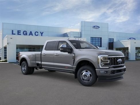 New 2026 Ford F350 Platinum w/ Platinum Plus Package AWD/4WD image 7